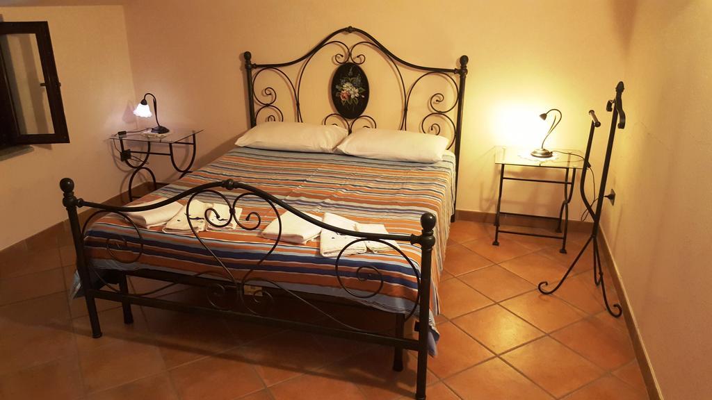 Casale Citerno Apartment Bolsena Ngoại thất bức ảnh